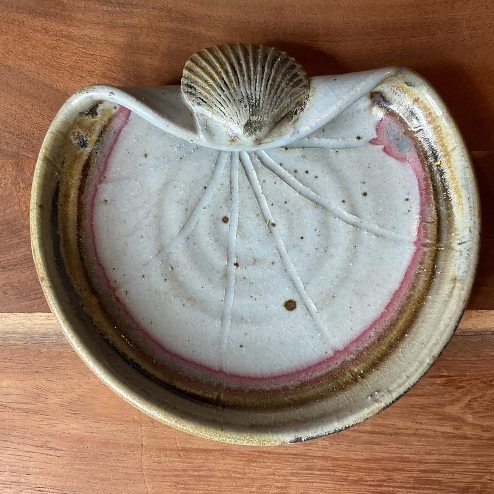 Studio Art Pottery Soap Dish Tray Beige Speckle Shell Cupcake Coastal Handmade